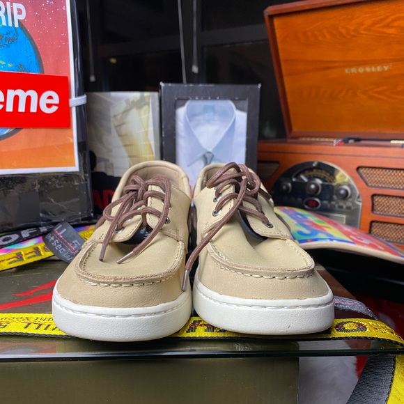 🆕 - Sperry Top Sider - Beige Boat Shoes - 9.5/10 - Picture 2 of 7